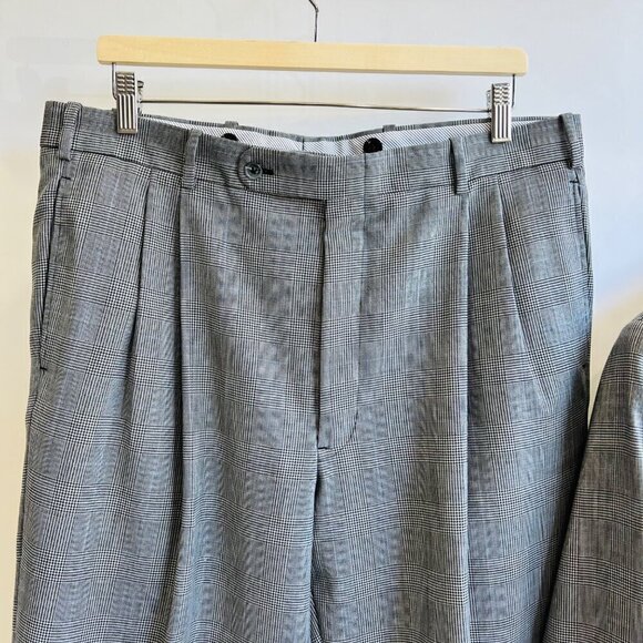 H. Freeman plaid suit, classic pleated pants, black/gray, - Picture 6 of 16